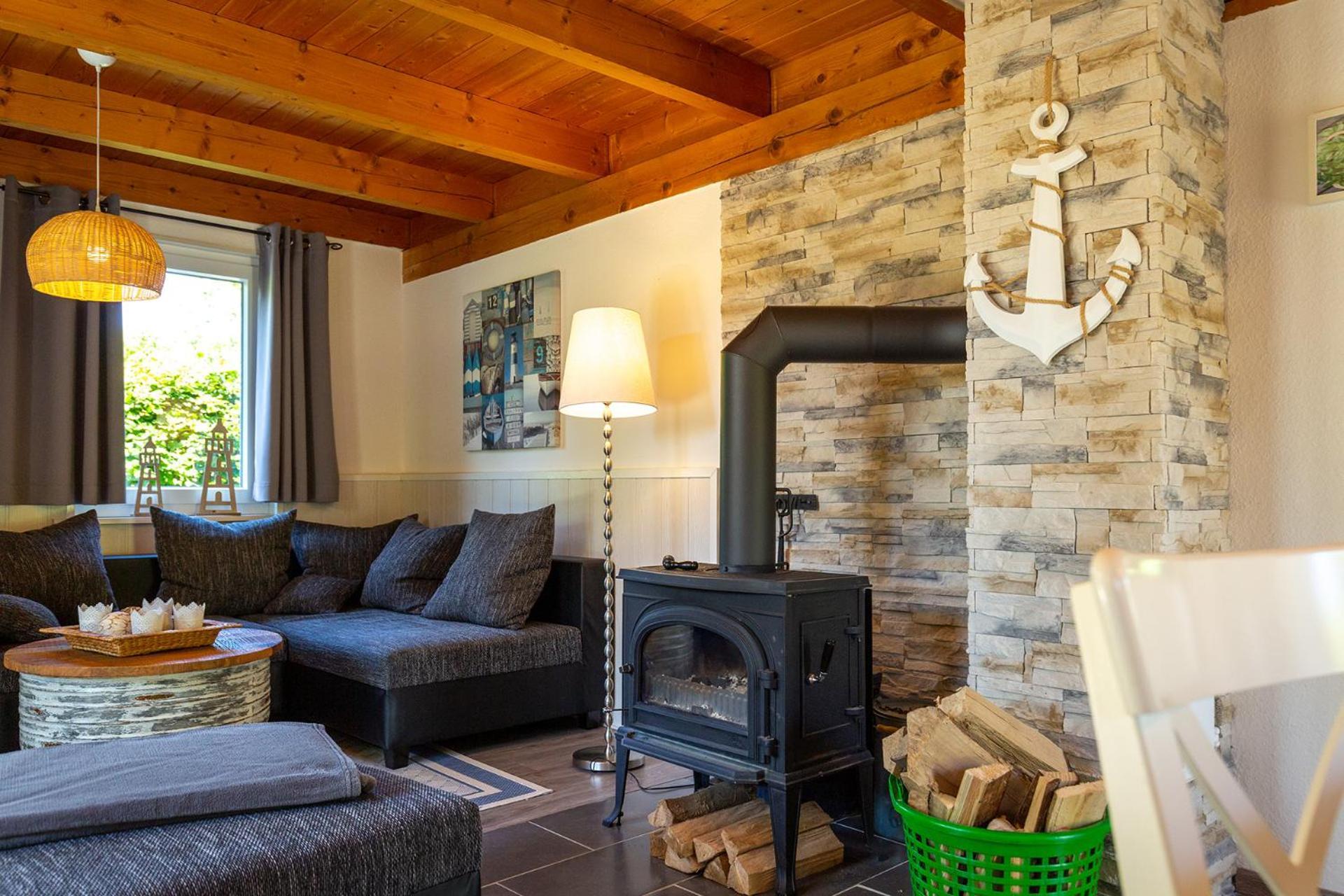Ferienhaus Am Moenchneversdorfer See Schonwalde am Bungsberg Ngoại thất bức ảnh